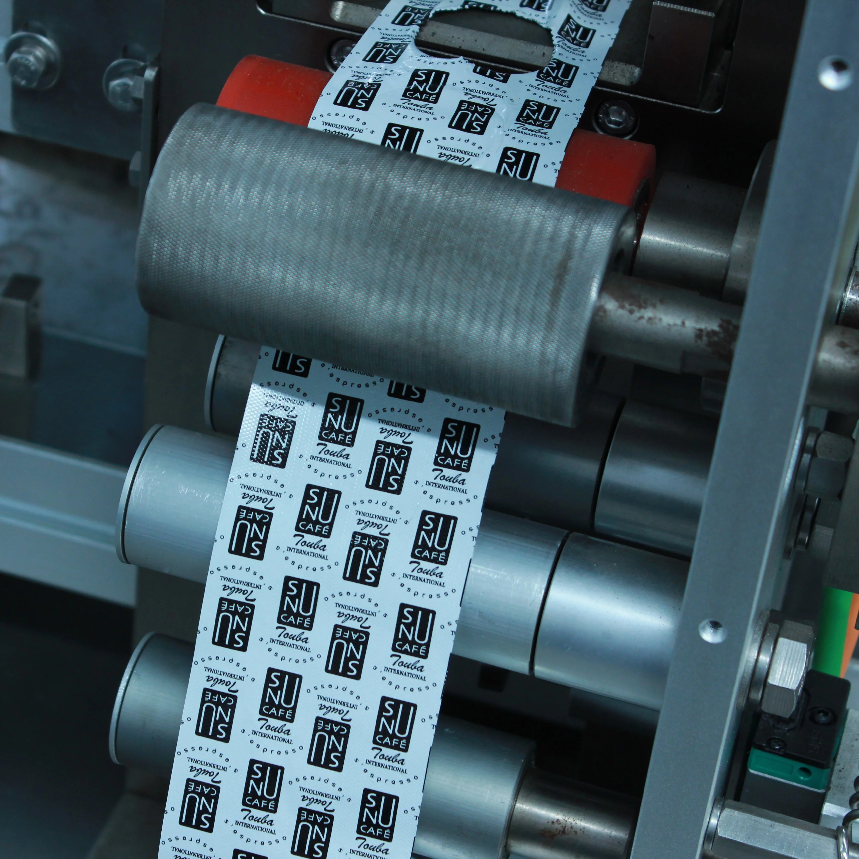 Nitrogen Injection Nespresso pod filling machine Espresso coffee capsule packing machine