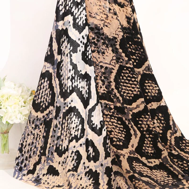 
2021 Custom Printed silk nylon rayon print burnout velvet fabric for dress 