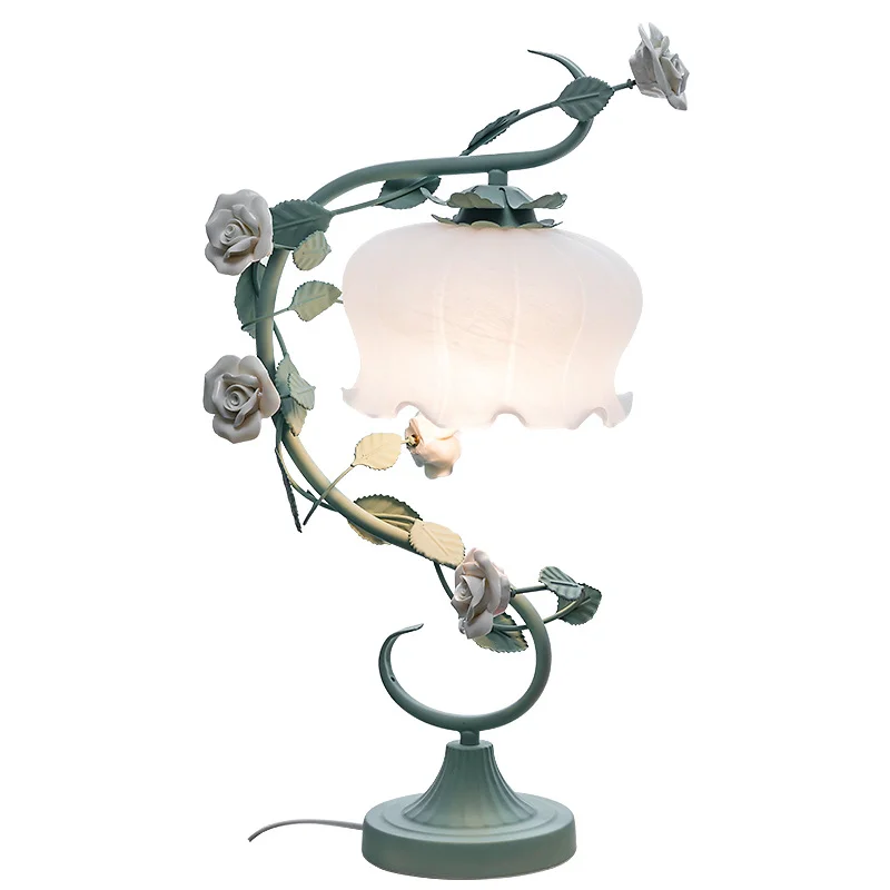 Pretty European Style lamp Artificial Flower Lamp Shade For Decorative High Quality Glass Flower Table Lamp
