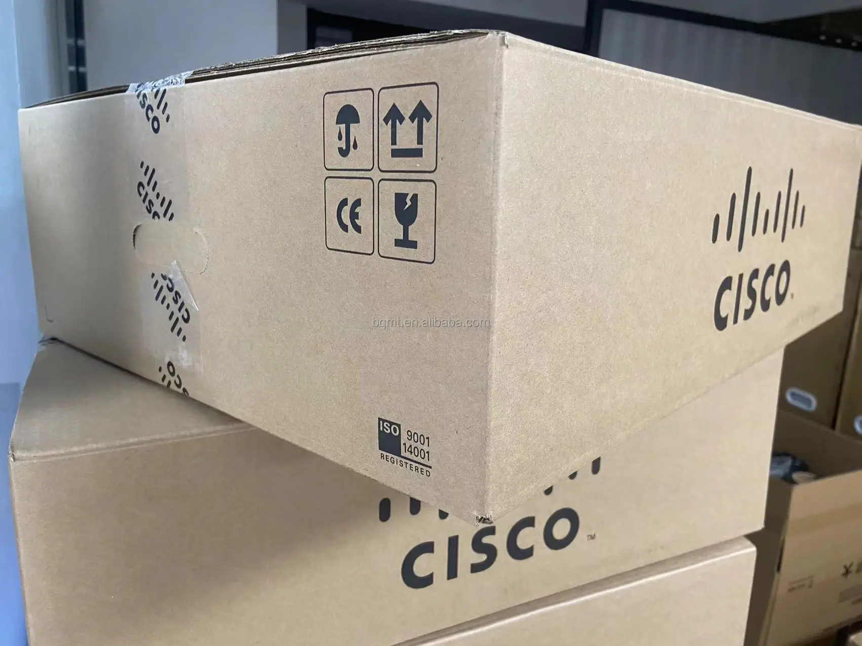 Быстрая доставка C1200 48P 4G Cisco catalalyst 1200 серии 48-портовый PoE + переключатель C1200-48P-4G с 4 SFP гигабитными восходящими линками
