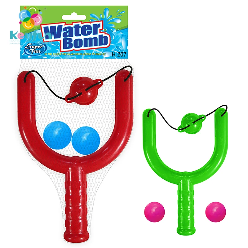 Factory direct sale outdoor hunting slingshot with water splash bomb ball plastic slingshot launcher shooting toys catapult