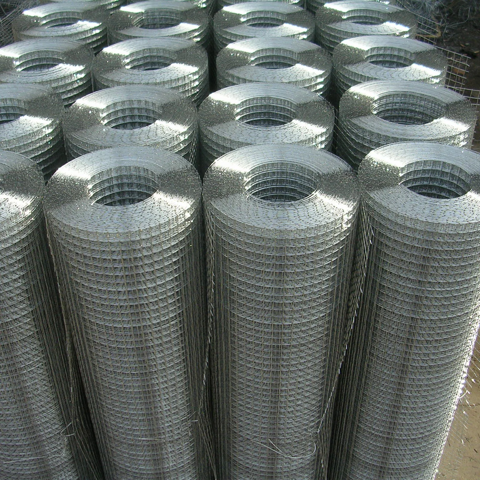 welded wire mesh galvanized welded wire mesh roll for garden fence