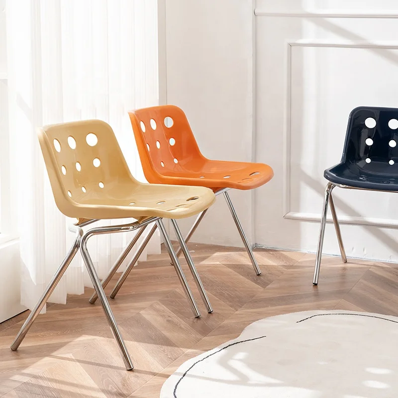 AIRFFY OEM/ODM Wholesale Design Modern Solid Plastic Dining Chair Armless Metallic Frame Chair Nordic Dining Room Chair
