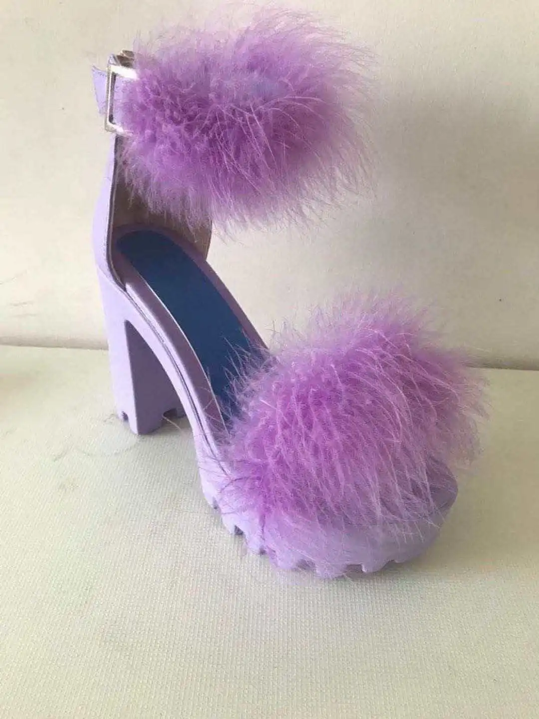 
2020 Hot Sale ladies high heel shoes summer fashion fur sandals Plush slides Platform high heels for women 