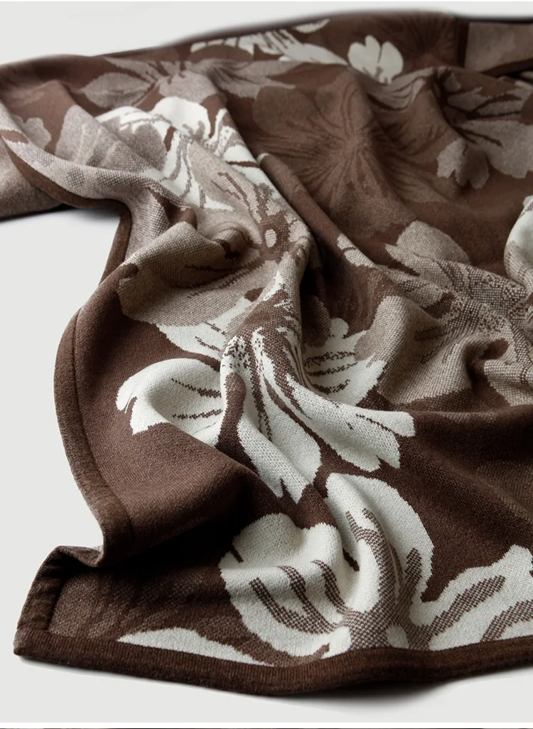 2024 New Large Knitted Wool Blanket 180*200cm Luxury Seamless jacquard Warm Thick Flower Sofa Bed Fleece Wool Blanket