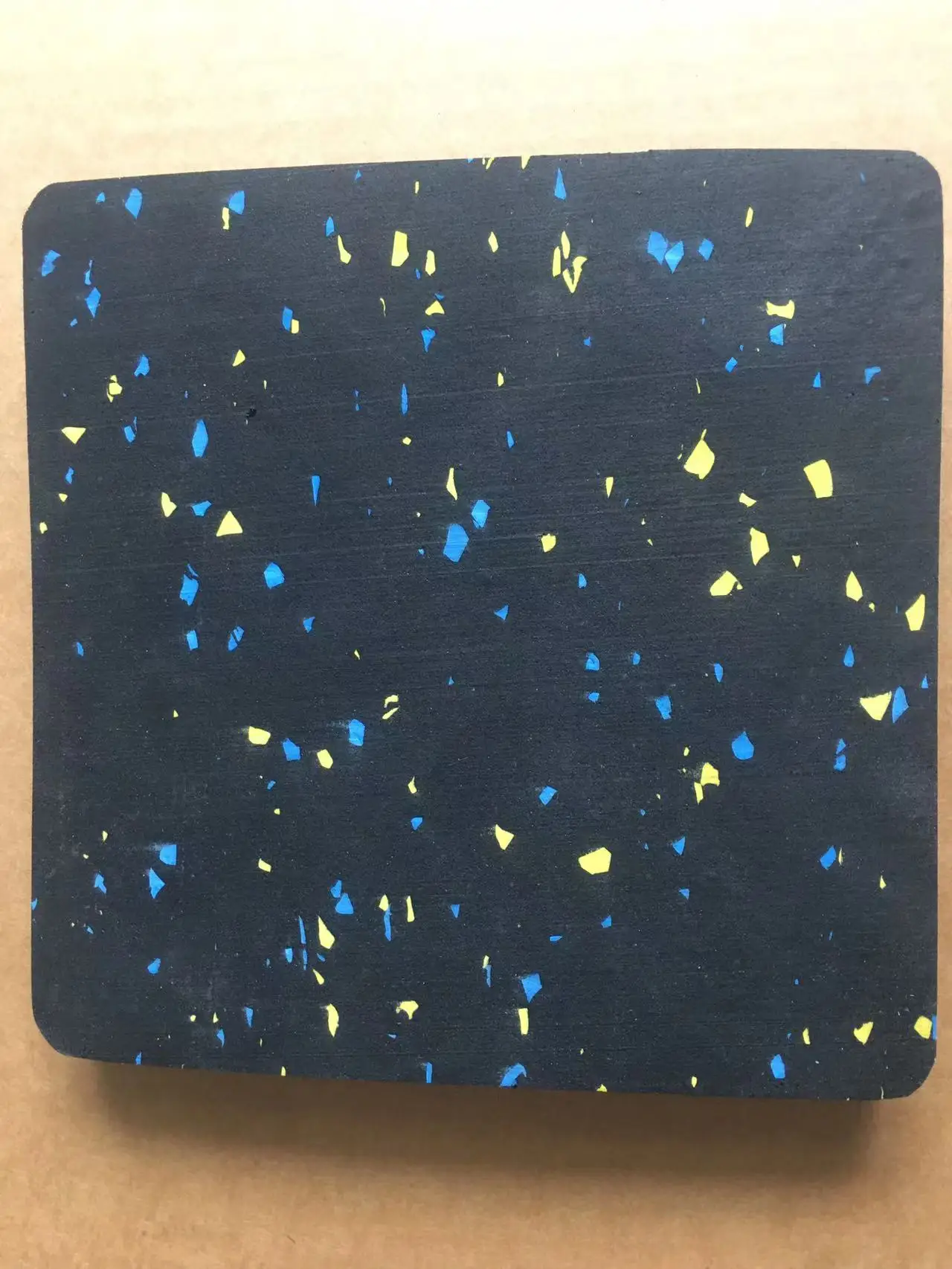 Rubber particle+EPDM particle gym rubber mat flooring tiles