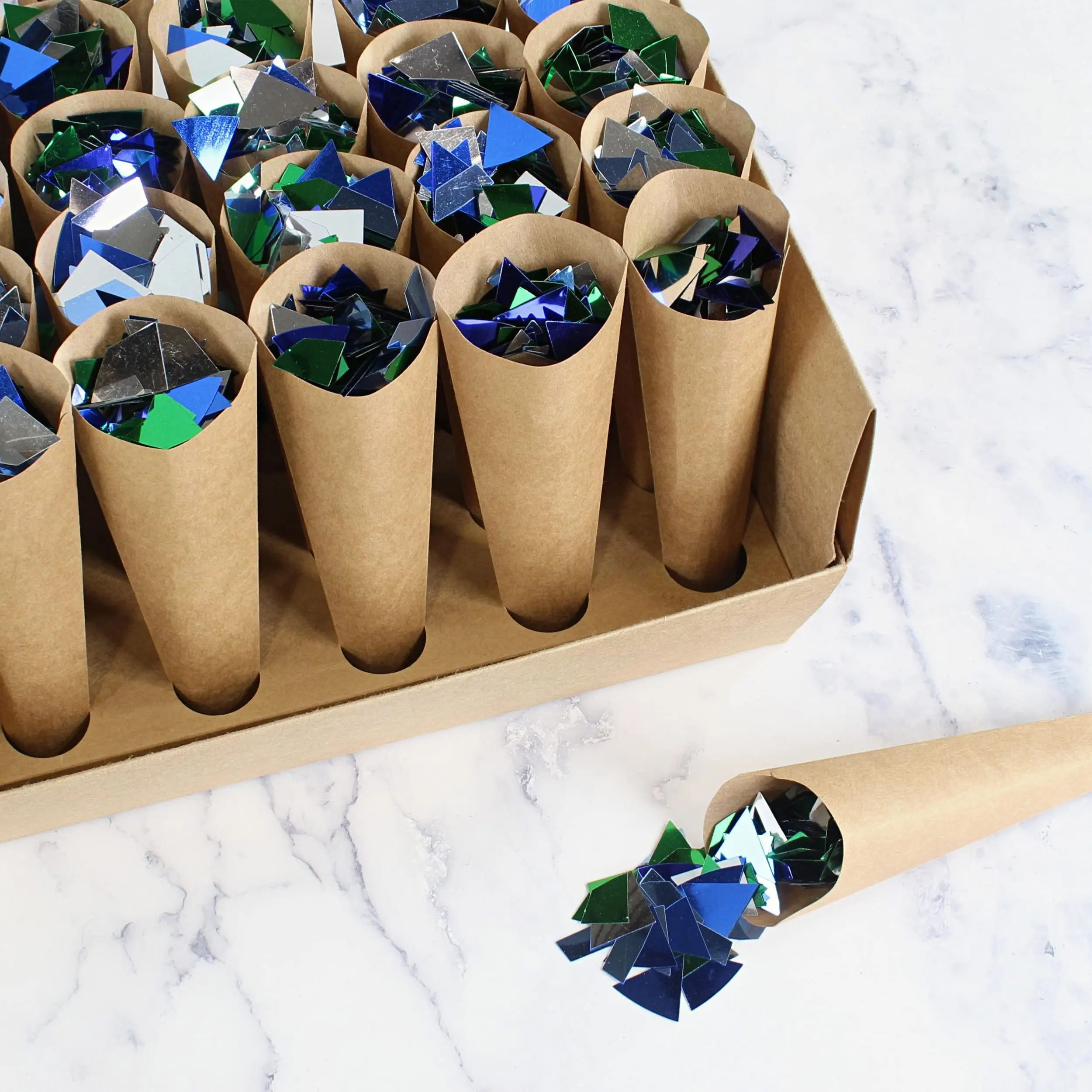 Wholesale Custom Logo Brown Wedding Party Gift Flower Confetti Cone Stand Tray Paper Box with Portable Handle