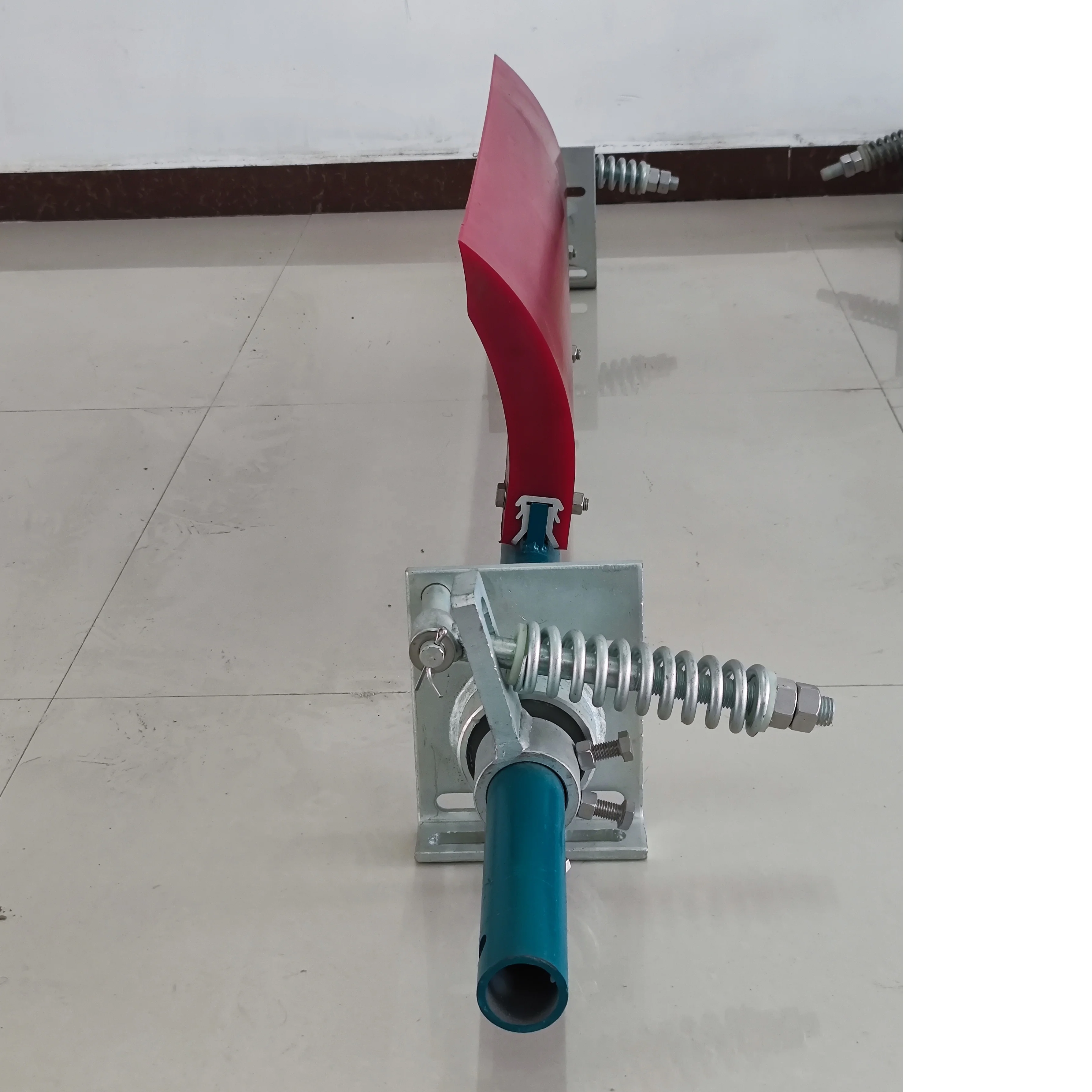 Primary secondary v plough conveyor belt cleaner scraper price