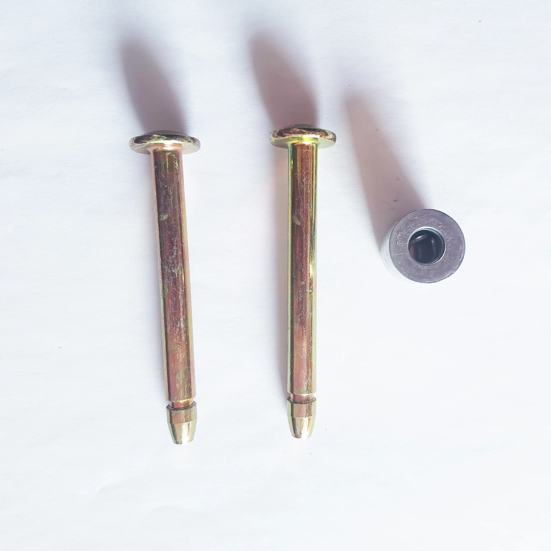 tamper evident container lock ISO17712 disposable high security container lock bolt seal use raw materials pin