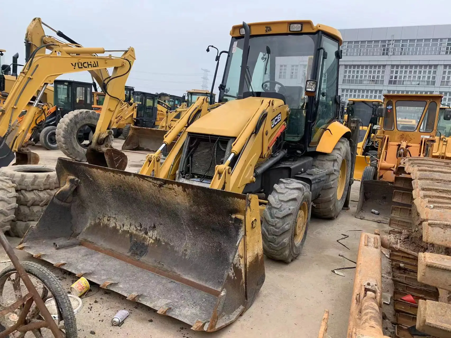 Earth-moving Machinery/Loaders Used View Larger Image Add to Compare Share TBL388H Mini JCB 3cx Angle Snow Blade Loa