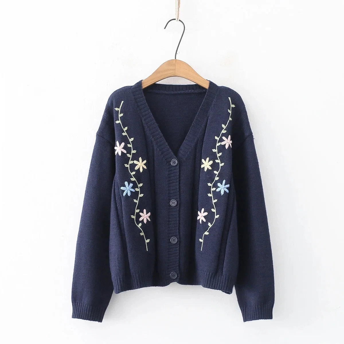 OEM&ODM Custom Women Knit sweater cardigans long Sleeve v-neck embroidery ladies knit coat autumn winter fashion girl knit top