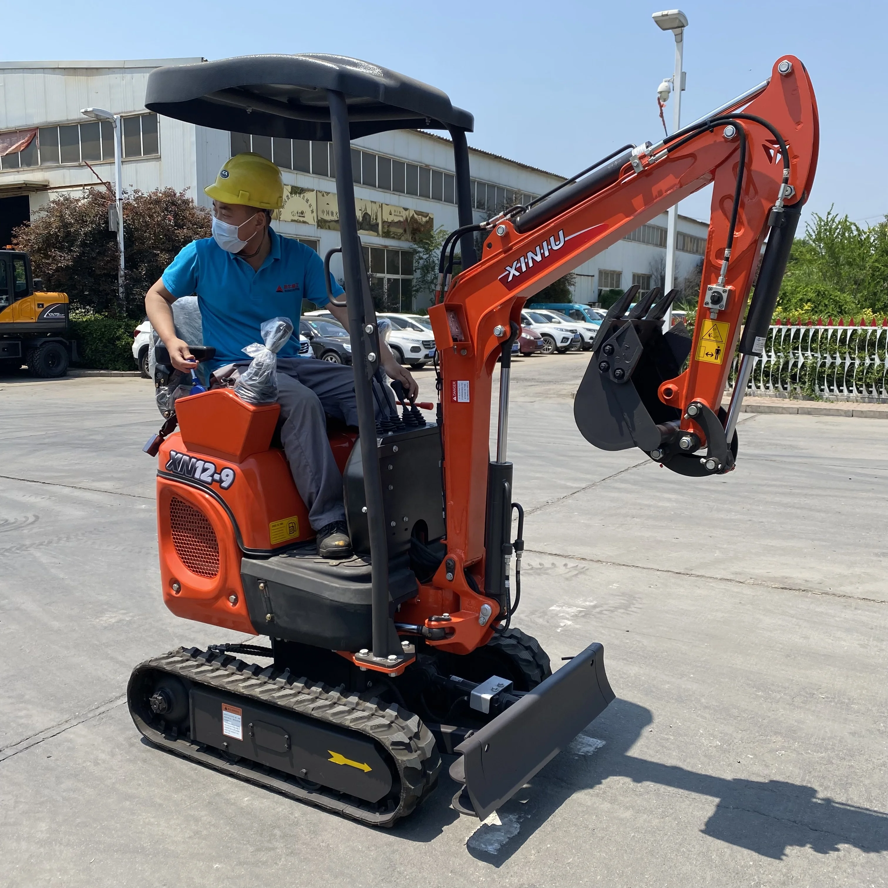 1200Kg Hydraulic Mini Excavator Mini Digger Bagger With Competitive Prices Meet CE/EPA/Euro 5 Emission
