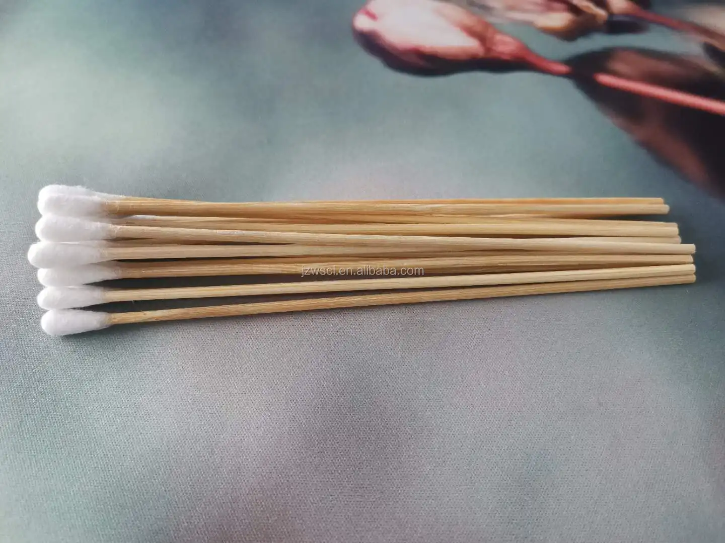 Wooden Stick Cosmetic Cotton Swabs Lipstick Eco Friendly