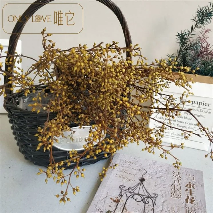 Newly Product Yunnan Wholesale Dry Flowers  Real Preserved Eucalyptus Fruit for Wedding Party and Home Store Decoration Bouquet
