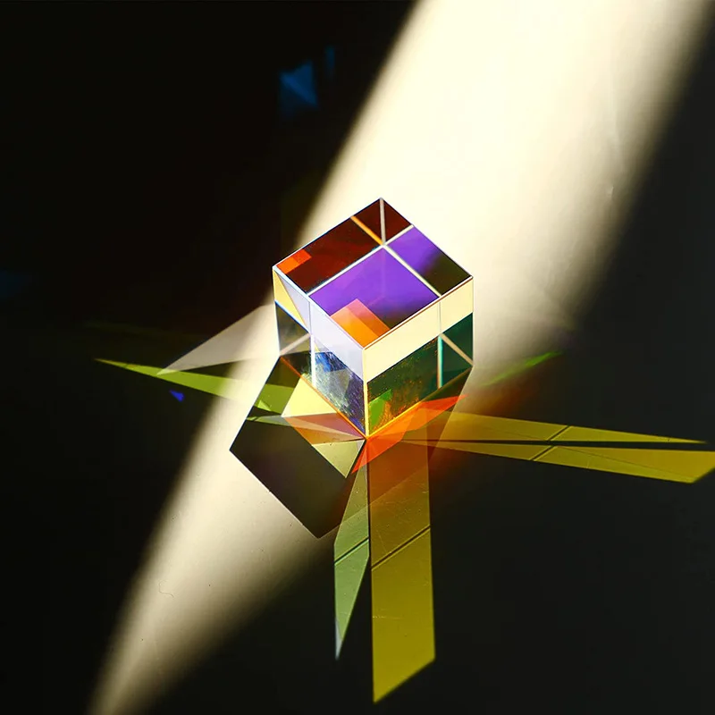 Wholesale Multi Size Sun Catcher Prism Crystal Cube  Glass Paperweight