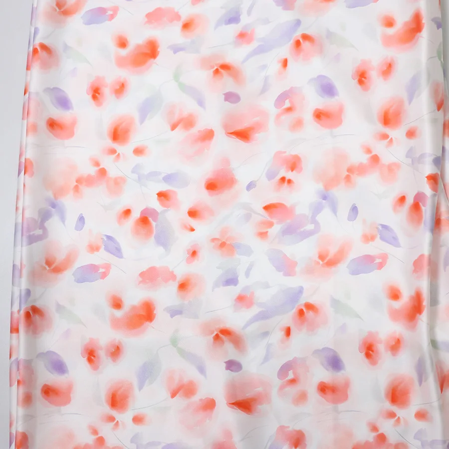 Summer Memories Satin Silk Printed Fabric Wash Painting Design Polyester Spandex Floral Fabric For Garment