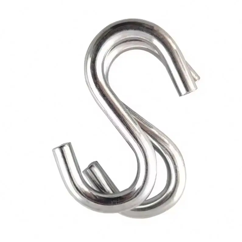 China factory wholesale 6 cm aluminum oval shaped carabiner 4 kn climbing carabiner metal hammock hook bag parts