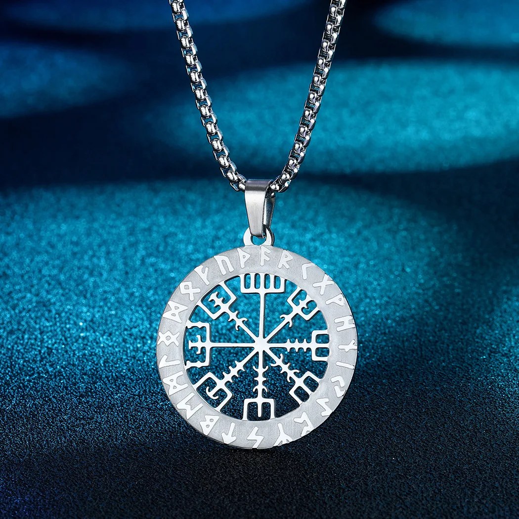 Vintage Rune Pirate Compass Slavic Small Compass Pendant Men Alloy Necklace Jewelry