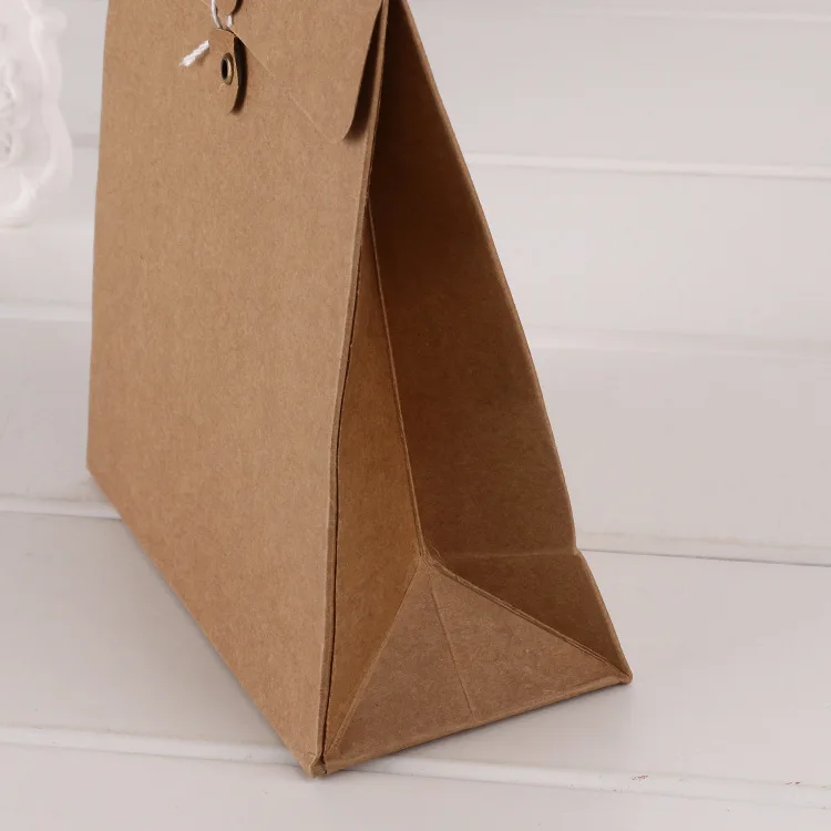 Конверт из твердой крафт-бумаги для деловых документов с кнопкой и шнурком, печать логотипа на заказ