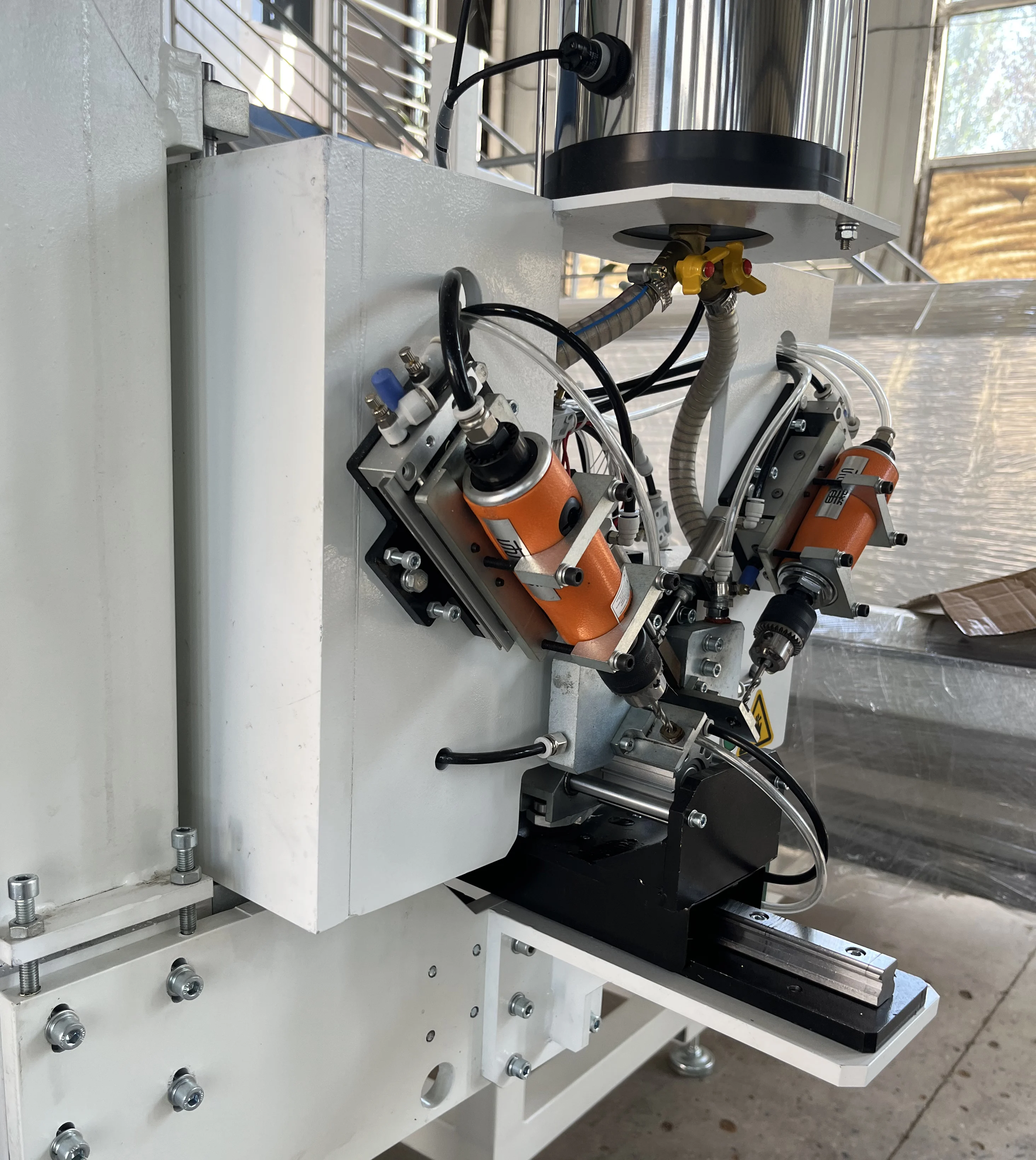 Automatic Aluminum Spacer Desiccant Filling Machine Alum Frame Molecular Sieve Fill Coating Machine