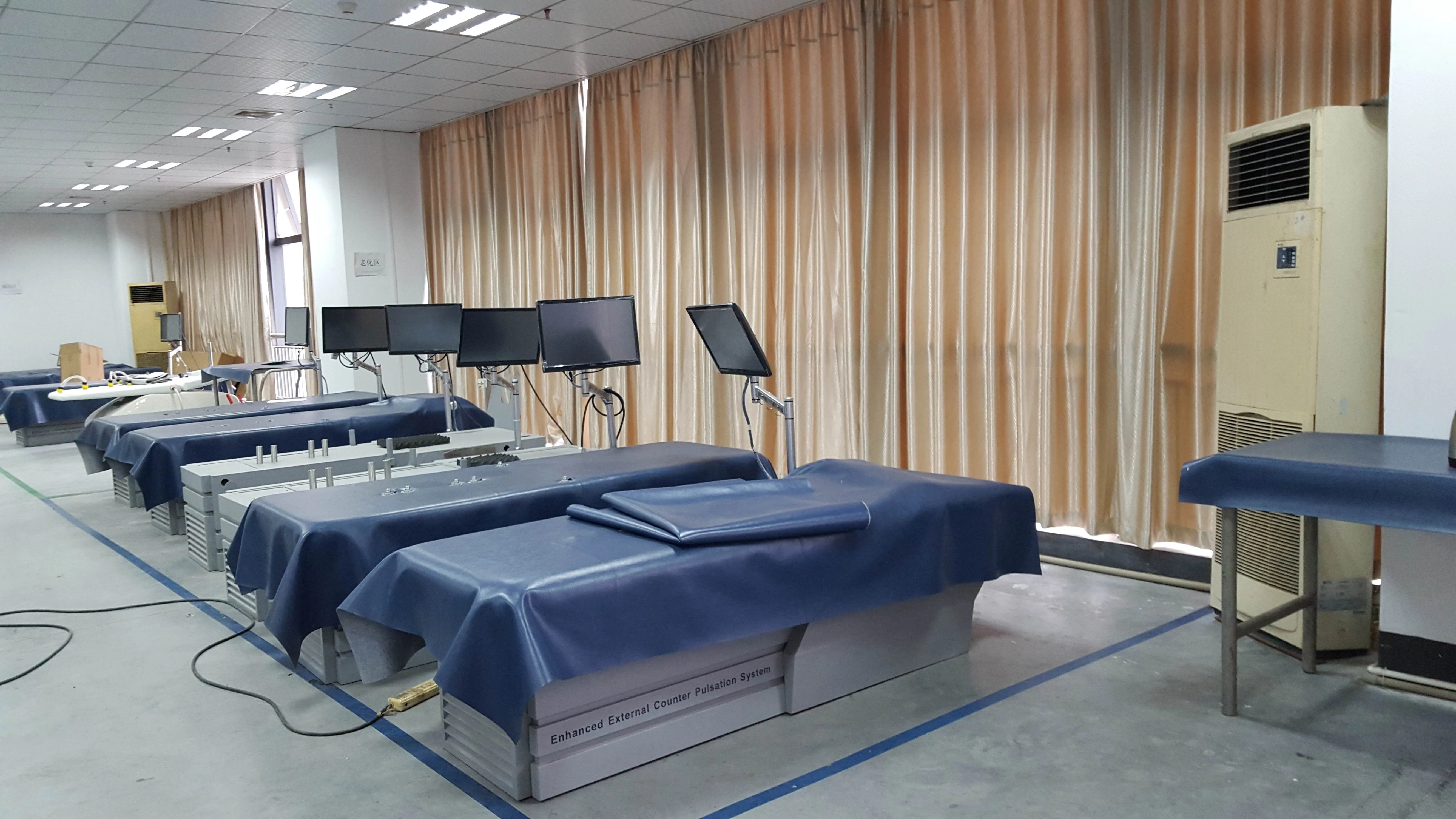 No pain noninvasive heart therapy device EECP machine for heart failure angina stroke