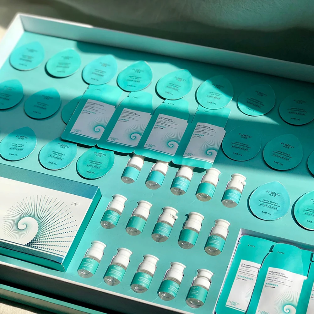 OEM/ODM Hydrating MoisturiziFng Face Care Product Glowing And Moisturizing Firming Skin Care Essence