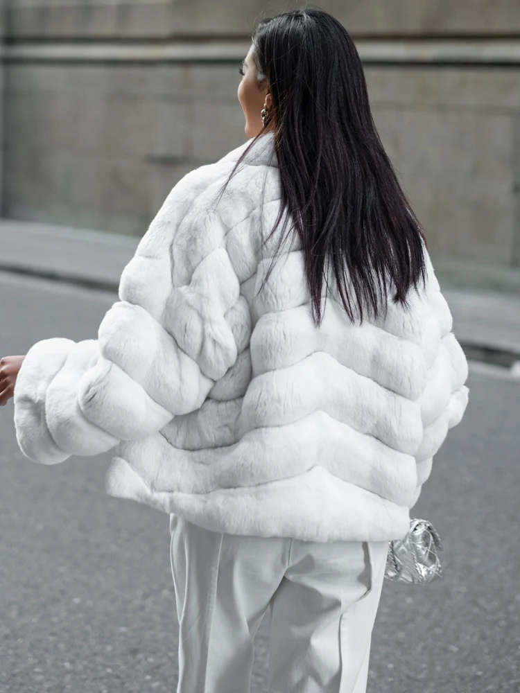 Wholesale Price American Style Medium Length White Fluffy Fox Fur Shawl Collar Women Real Fox Fur Coat
