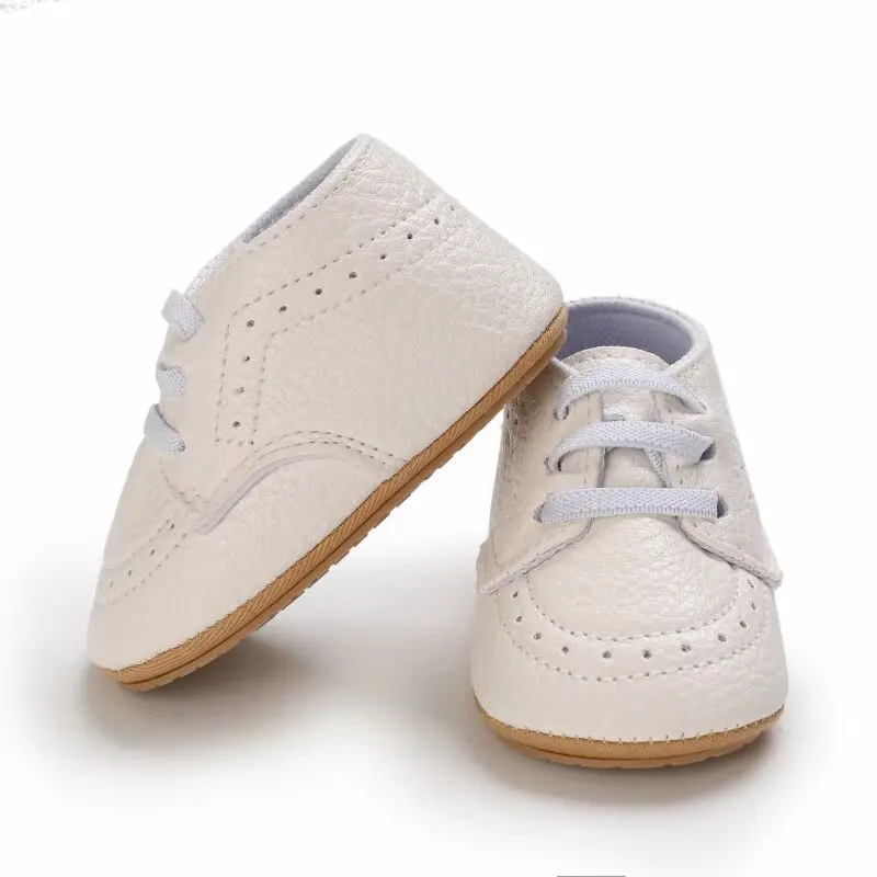 Factory Supply Mix Colors Handmade Soft Soles Fashion Wholesale Baby Shoes