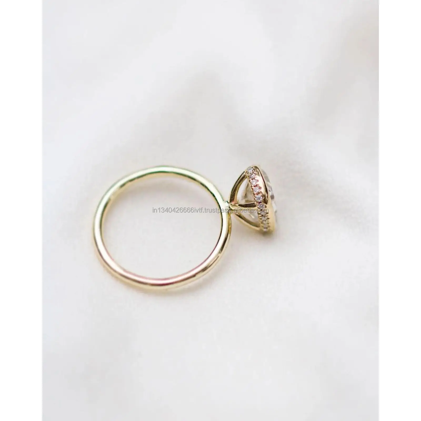 Fine Jewellery 2.5 Carat Moissanite Ring Bezel Cushion Moissanite Engagement Ring from Indian Exporter and Manufacturer