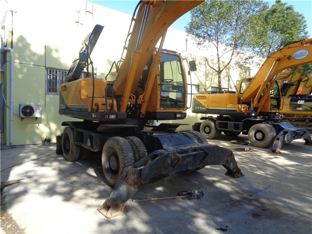 Hyundai гусеница землеройной машины б/у hyundai колесный экскаватор r210w-9 r210 r215 r225 оригинальный экскаватора