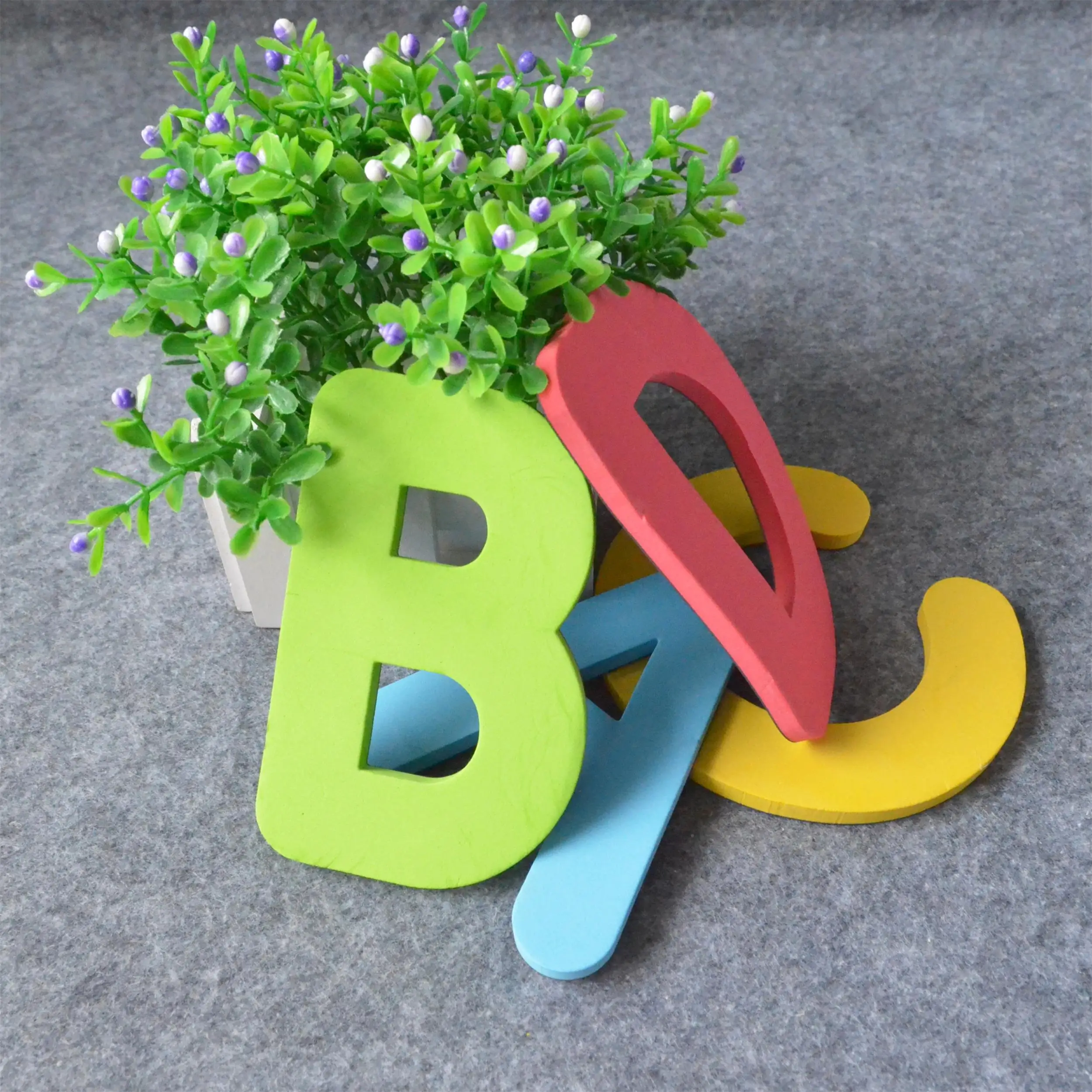 Set of 52pcs letters A-Z alphabet magnetic english letter with ready tooling letter table decoration christmas