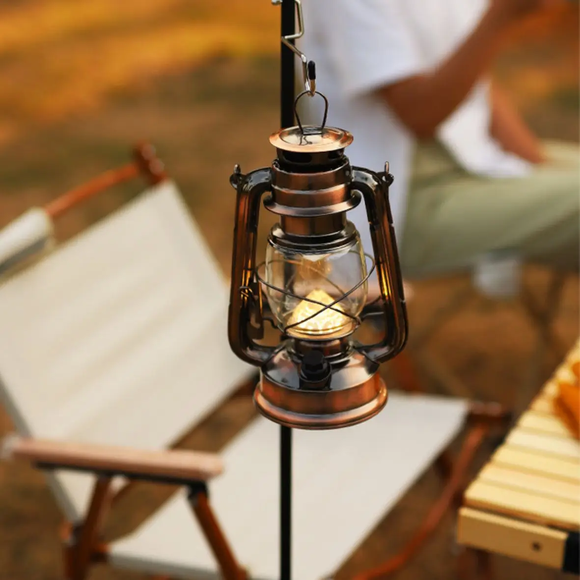 Decorative Retro Kerosene Lamp Antique Camping Lantern Vintage LED Outdoor Tent Light Kerosene Camping Light