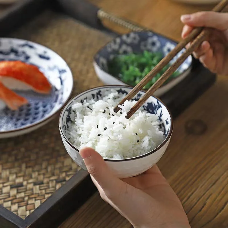 4.5inch Natural Healty Japanese Ceramic Bowl Gift Set Blue and White Porcelain Bowl