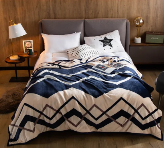 Hot Selling Cheaper Price  New   Design  Printed  Flannel fabric Super Soft  Throw Blanket