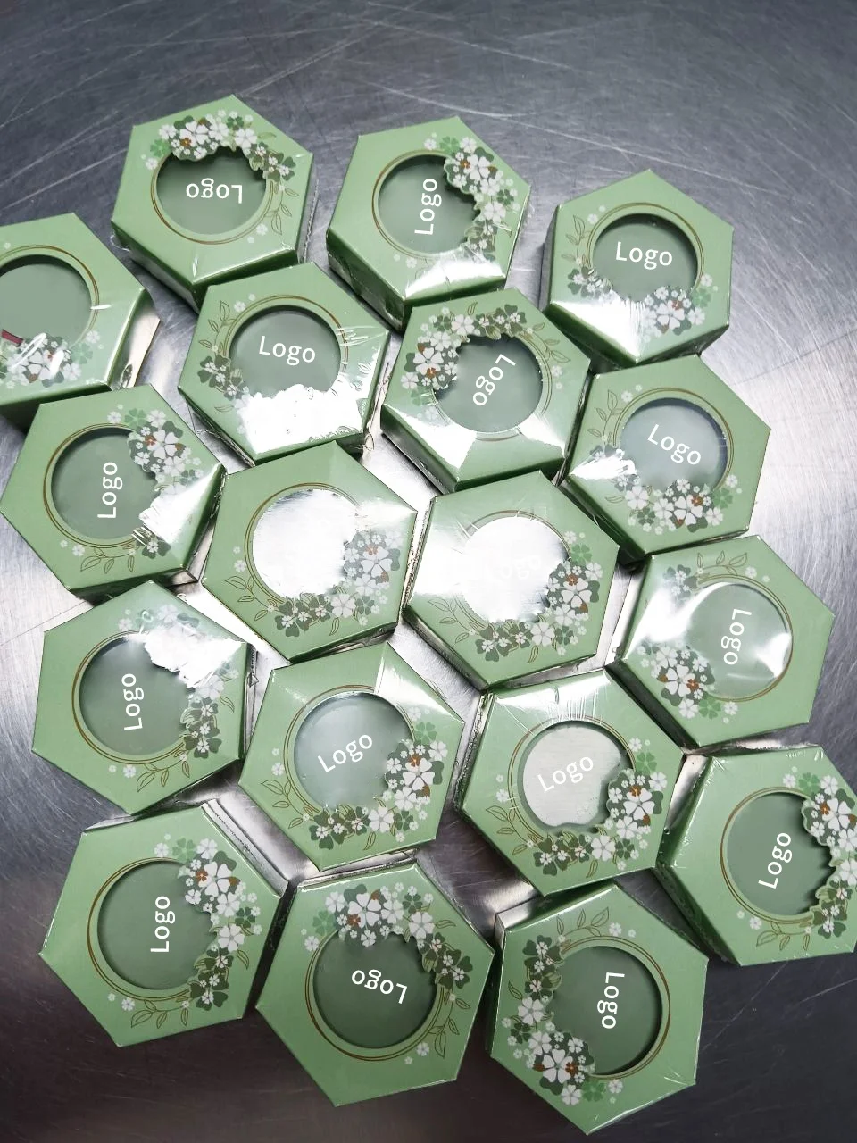 Hot Sale Custom Cute Skincare Pink Moisturizing Lip Balm Exfoliating Vegan Organic Therapy Lip Balm