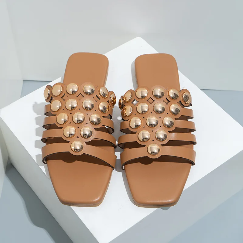 New ladies casual shoes studded flat slippers female head hollowed out sandals women slippers