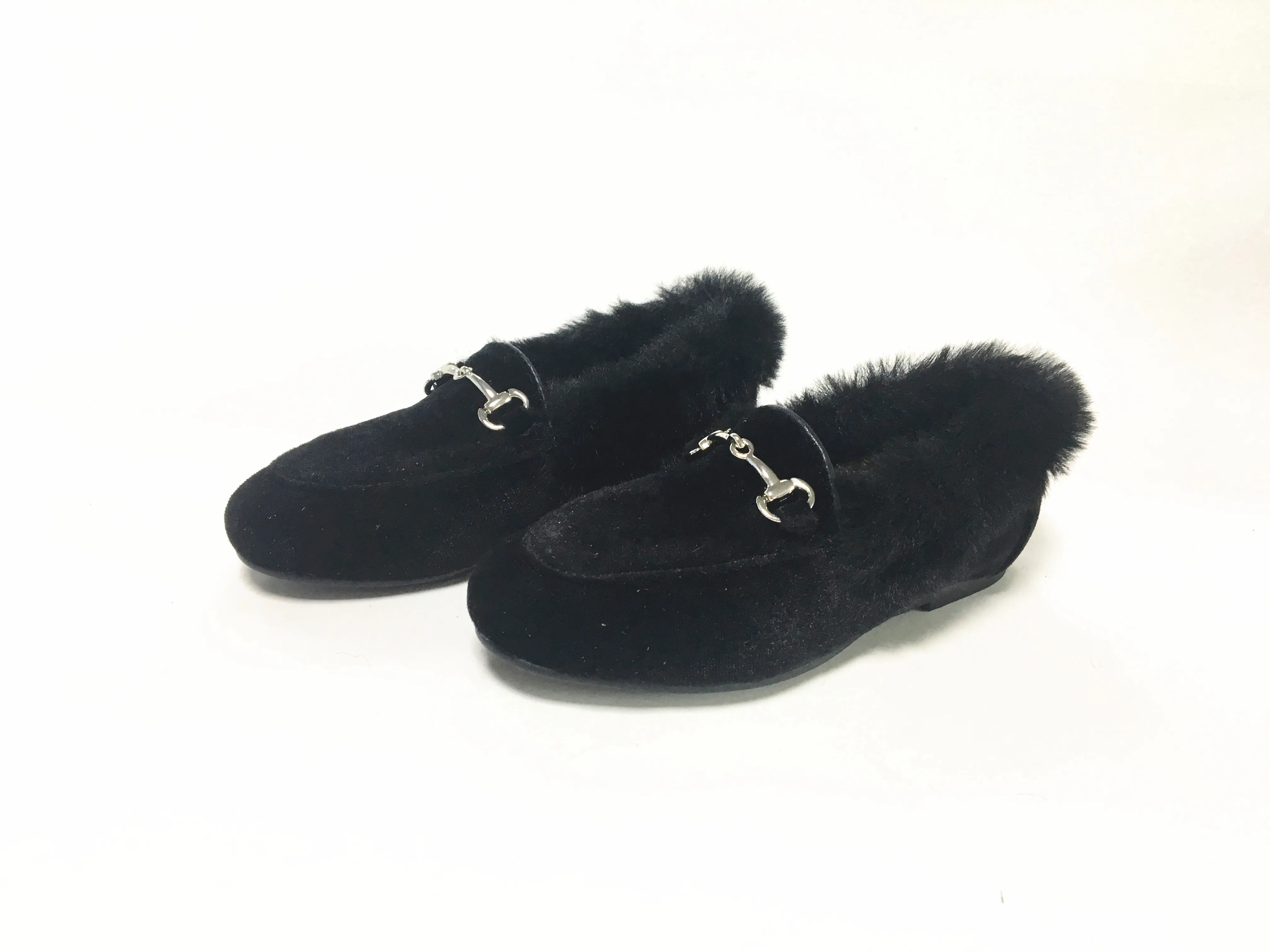 2022 заводская цена, оптовая продажа, Детская удобная обувь, лоферы, детская повседневная обувь, бархатные, серебристые, с цепочкой и мехом для детей