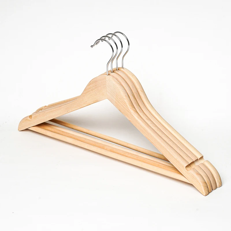 Вешалка из натурального дерева с хромированным крючком и стержнем для пальто
