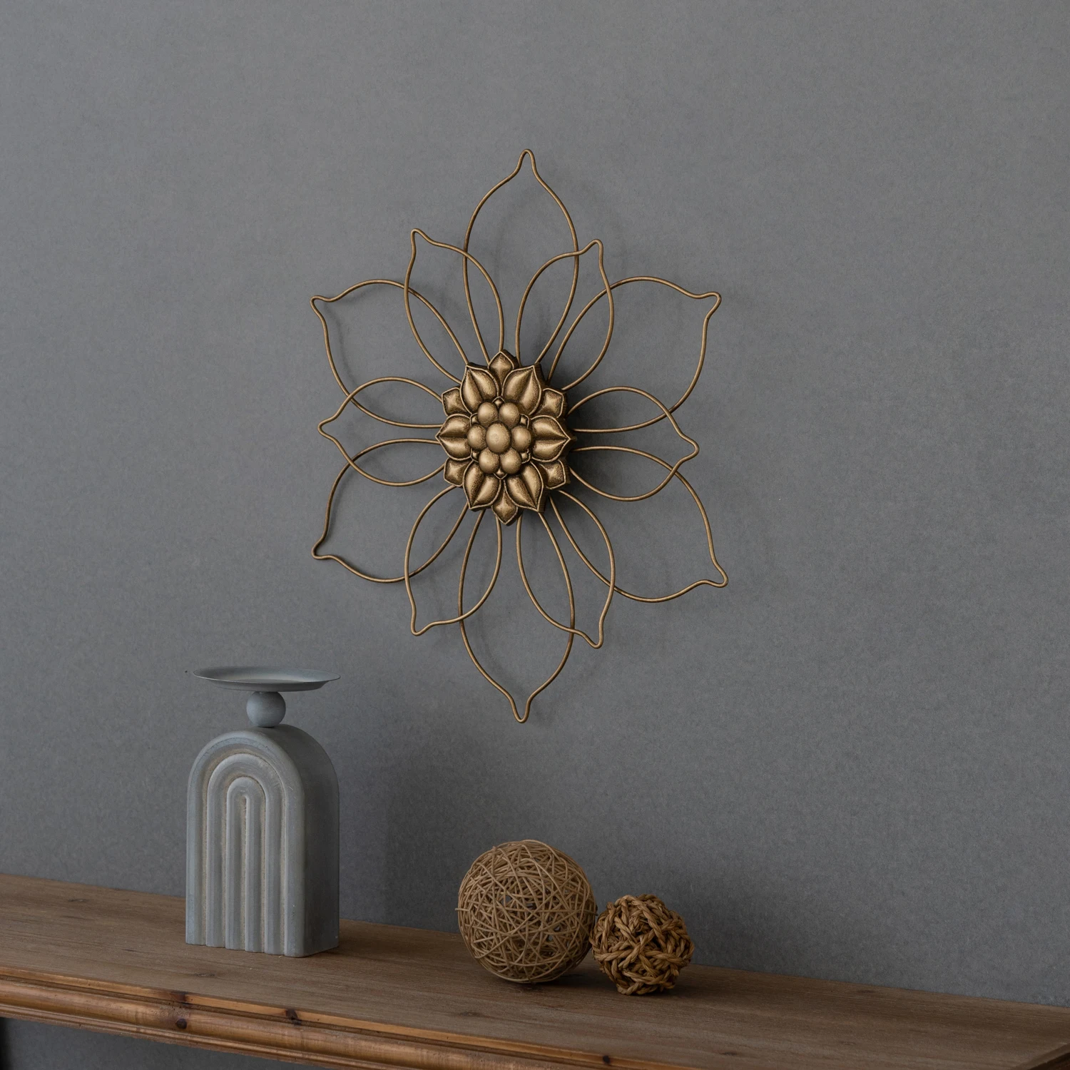 Metal Flower Home Accent Wall Hanging Art for Nature Home Art Decoration & Kitchen Gifts, Golden Brown