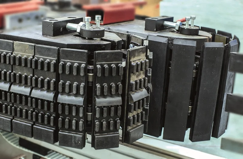 Cnc Automatic Glass Processing Center Machinery Glass Beveling Machine For Irregular Shape Glass