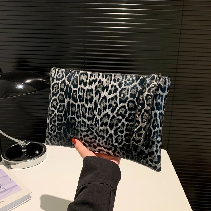 Stylish new handbags 2024 lady luxury envelope bags lady design purses For Ladies