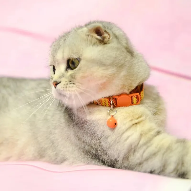 hot sale hot selling explosive personalized separation with bell pet necklace pet collar cat collar