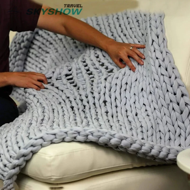 New Arrival wholesale travel coolmax highly breathable cotton super chunky throw wool knitted weighted blanket
