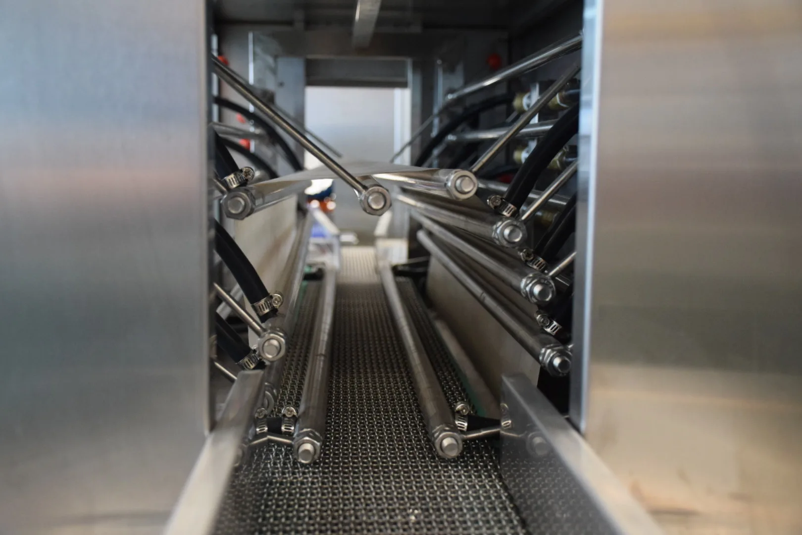 Factory Supply High Quality Bottle Sleeve Wrapping Steam Heat Shrink Tunnel Packaging Machine