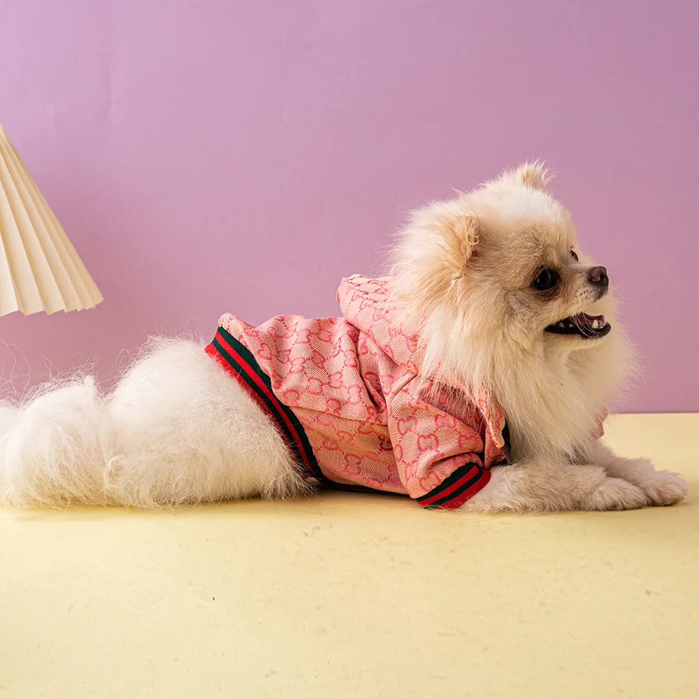Wholesale Available Winter Luxury Branded Pink Designer Large Dog Coat Dogs Cloth Pet Clothes Jacket Brown Dog Hoodie