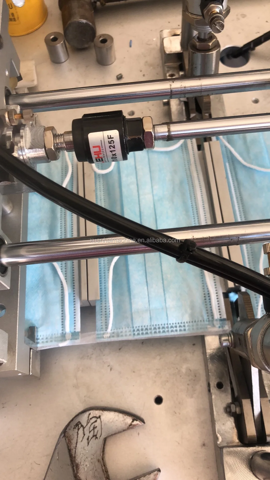 Automatic inner earloop ear loop ultrasonic welder welding machine