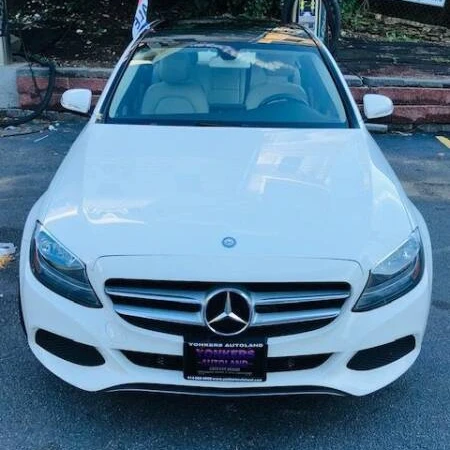2015 Mercedess-Benzz C-Class C 300 4dr седан 74490 миль
