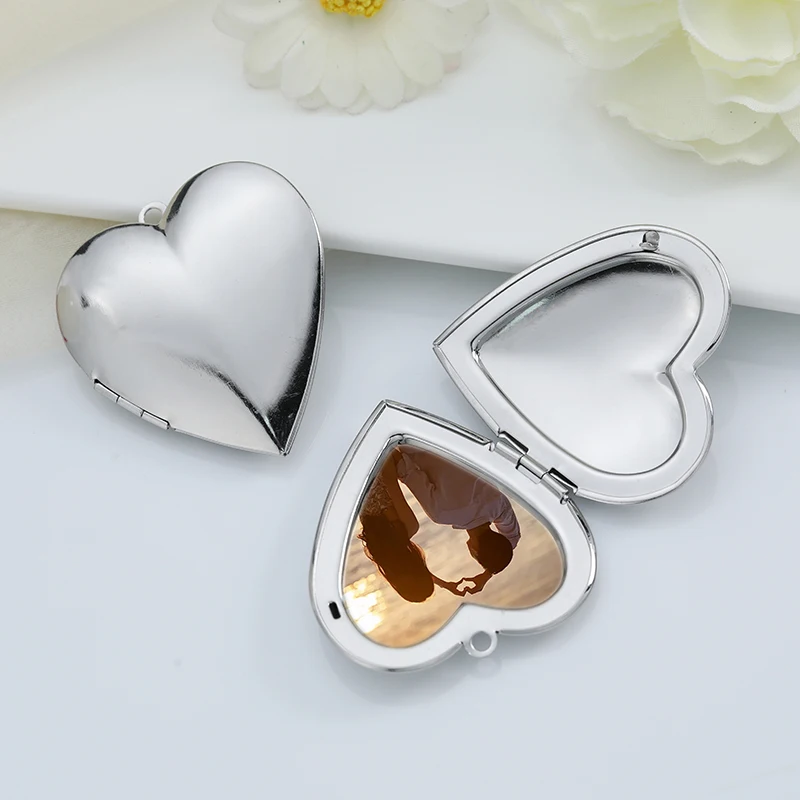 Factory wholesale 316 stainless steel heart shaped hand polished photo locket DIY blank photo frame locket necklace pendant