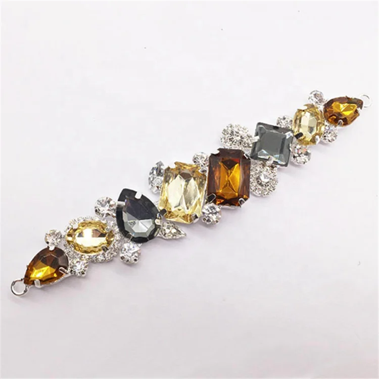 Hot Sale Factory Direct Price China Factory Best Selling Designs Floral Rhinestone Applique
