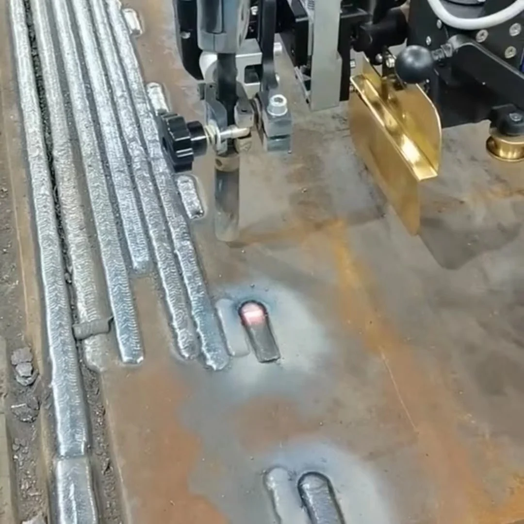 Automatic welding trolley equipment for two-guarantee welding Automatic welding trolley  HK-100